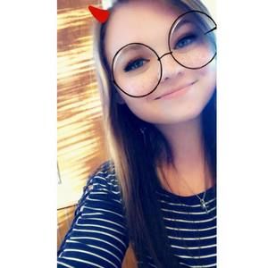 Meet your Posher, Brittney